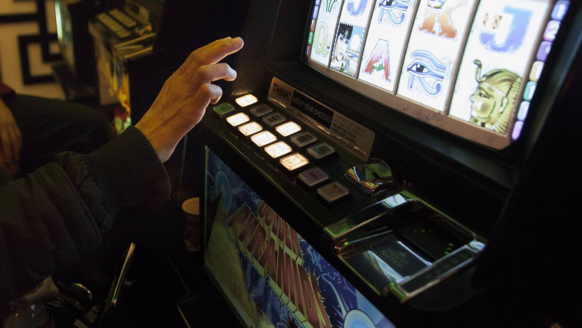 Cowra residents are gambling $158,511 each day through poker machines in the town's hotels and clubs.