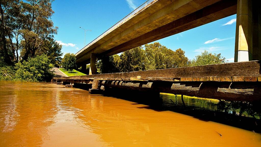 “The bridge is not going anywhere at the moment; we’re not going to just suddenly remove this vital piece of local infrastructure,” Cowra Mayor, Cr Bill West.