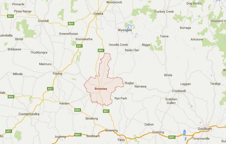 Man dies after car leaves road and collides with tree south of Boorowa