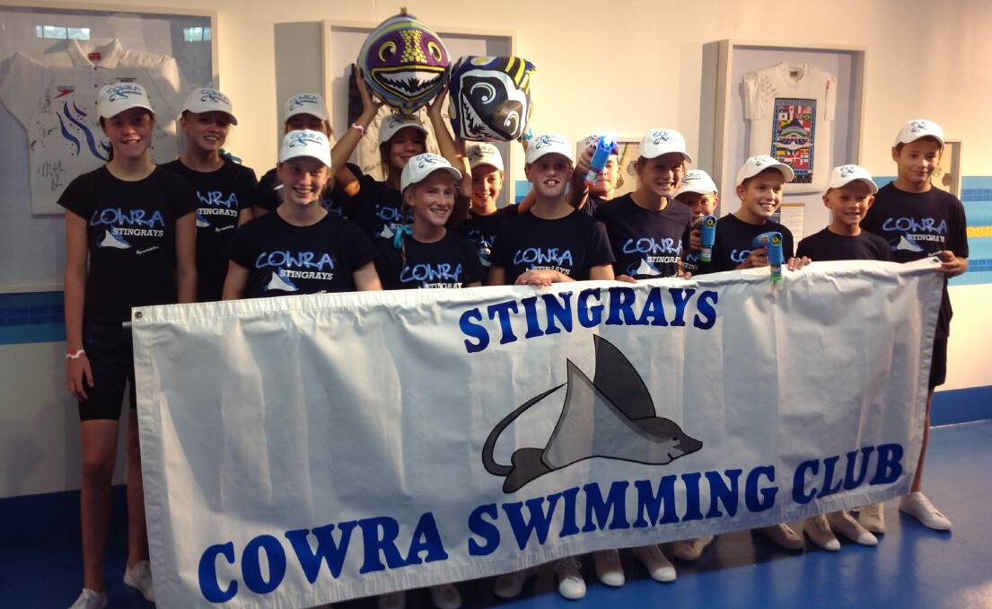 The 2013-14 Cowra Stingrays at the National Championships.