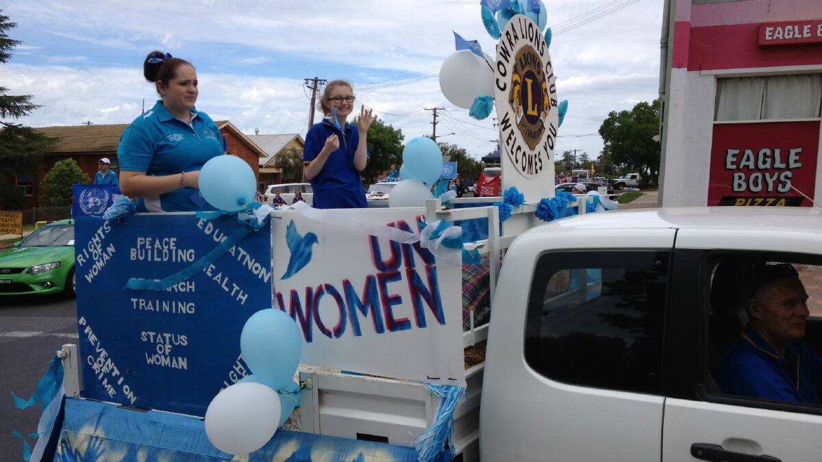 Images from today's Cowra Festival of International Understanding Street Parade.