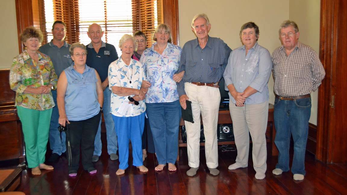Members of the The Historical Society toured historical Jerula homestead. 