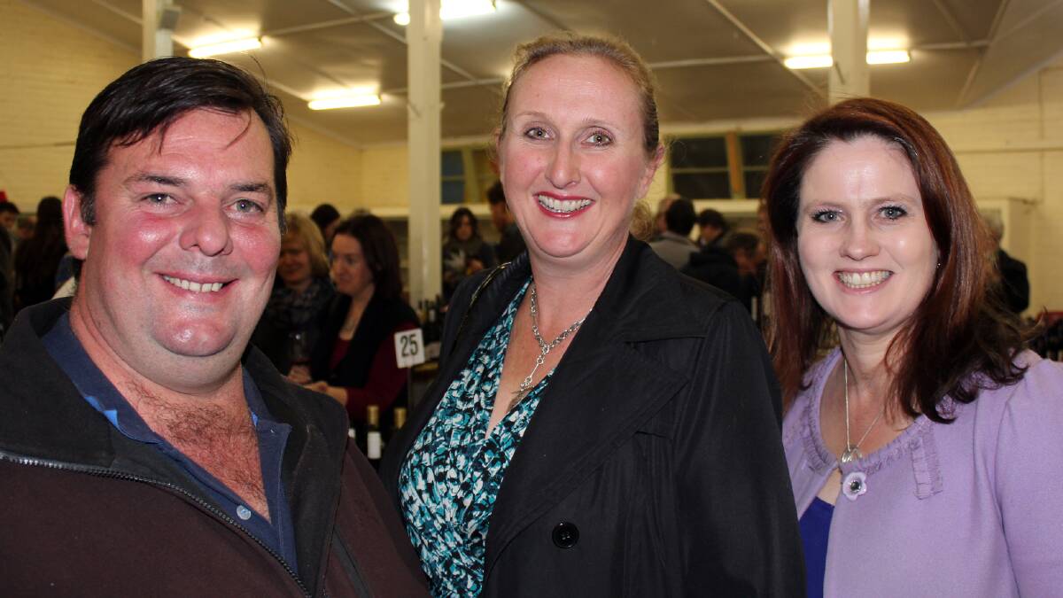 Stuart Chase, Katrina Chase and Yvonne Ansoul enjoyed the wine on the night.