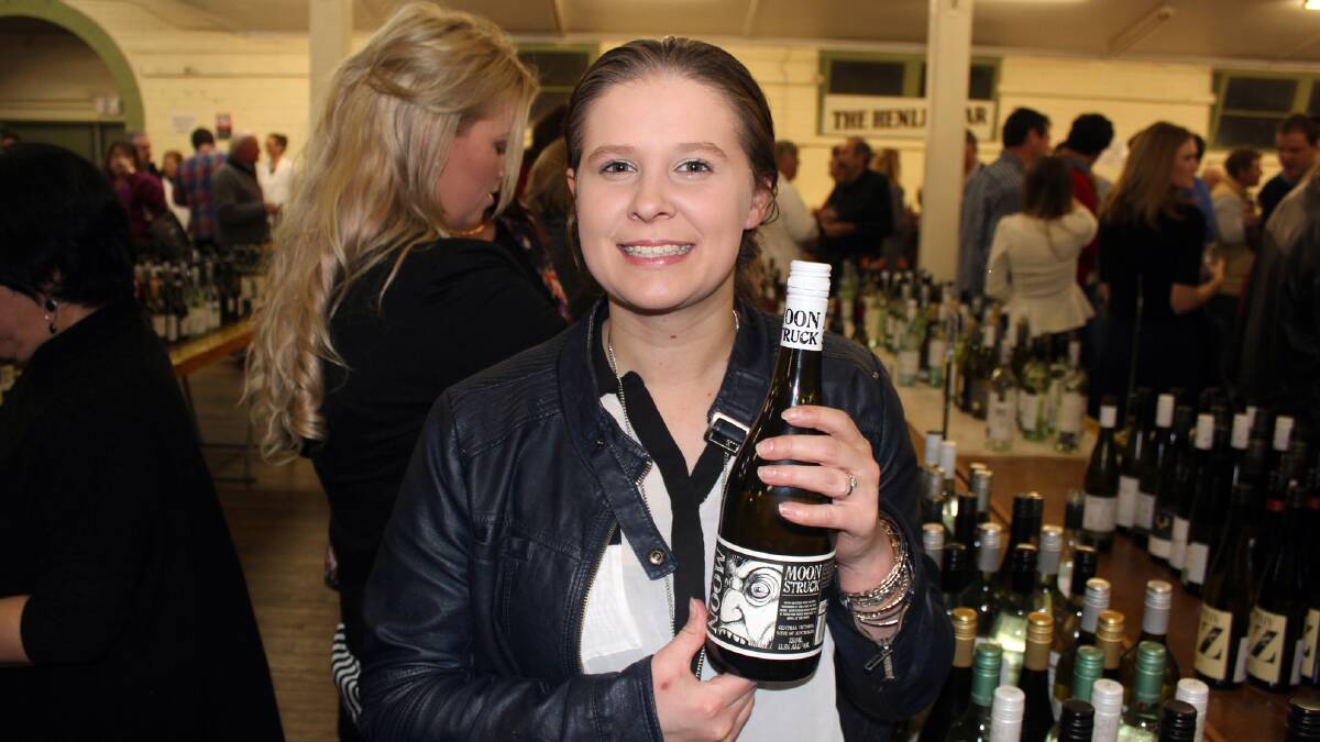 Hundreds of people attended Cowra Wine Show's Public Tasting on the weekend.