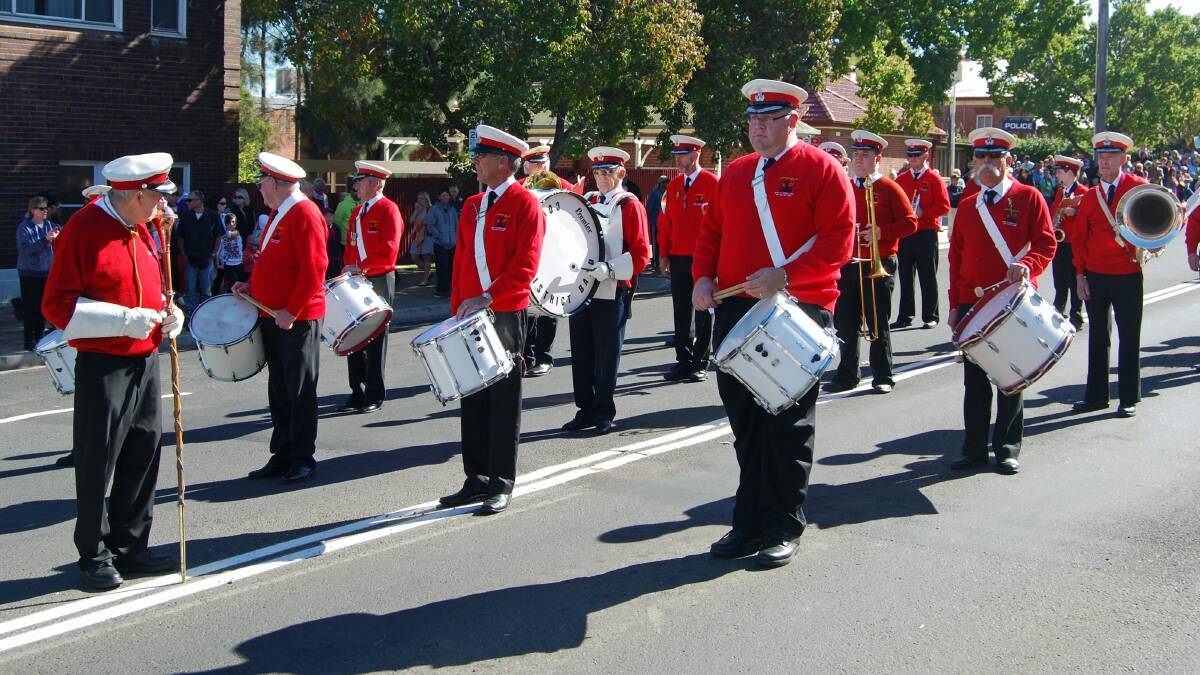 Cowra's Anzac Day parade 2013.