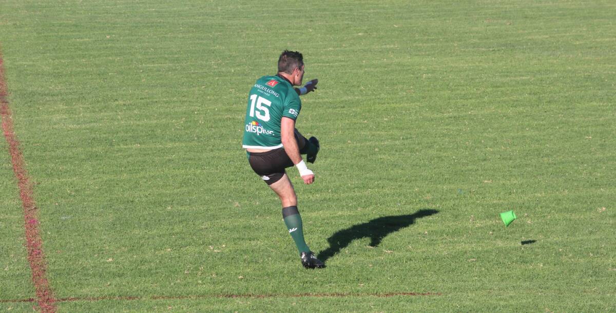 The Orange Emus' Nigel Staniforth was couldn't nail some difficult early conversion attempts but got the job done when it mattered late in a narrow win against the Cowra Eagles. Photo: Matthew Chown