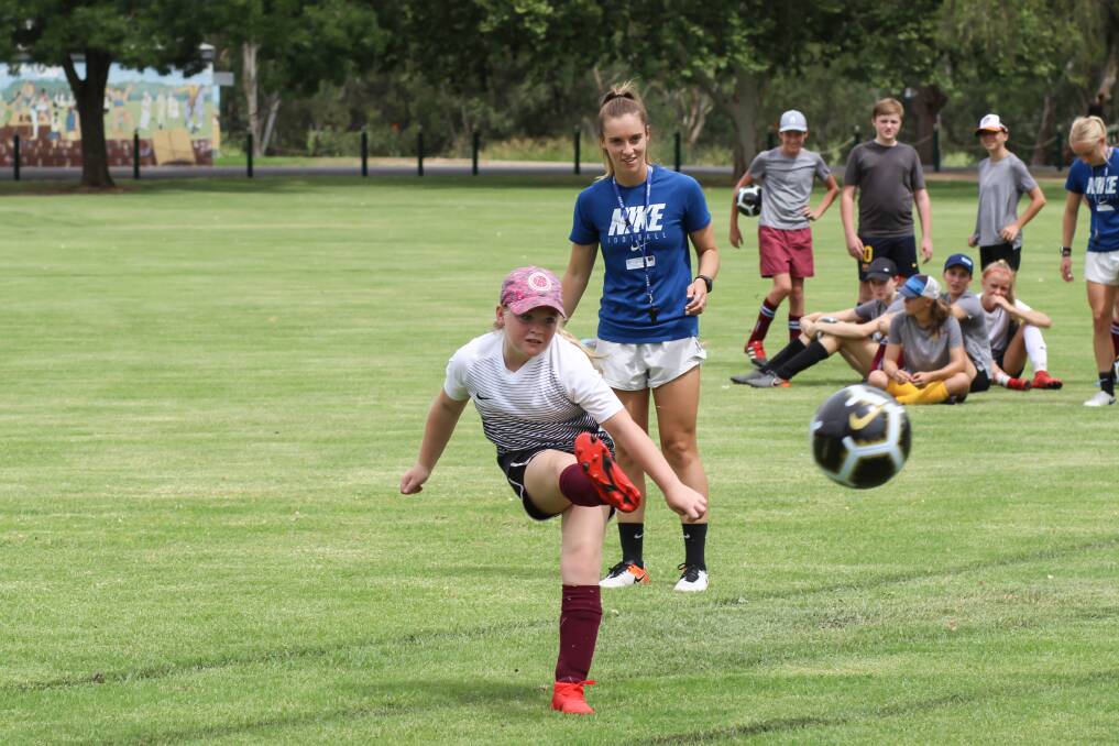 Matildas defender and Cowra local Ellie Carpenter's soccer clinic was well attended last Saturday, with kids coming far and wide to learn soccer trades from the international player. 