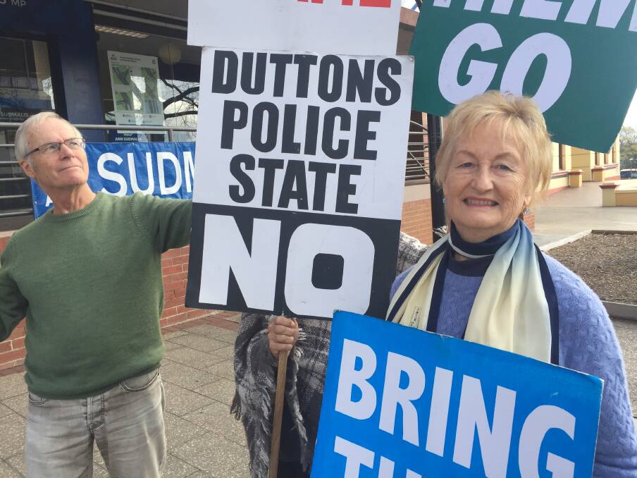 Susan Ballinger was spotted taking part in a protest on Friday. Protesters were advocating for refugees in Manus Island, calling on Gilmore constituents to sign the petition to process refugees on Australia's mainland.
