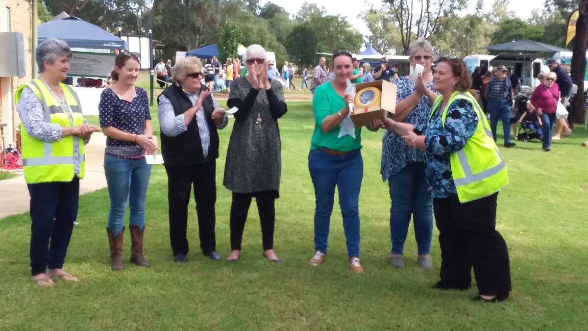 Lynne Dowd, Jess Bloomfield, Kate Thompson, Rosemary Parker, Nell Norrie, Carolyn Noble and Michele Spicer at the Gooloogong Markets.