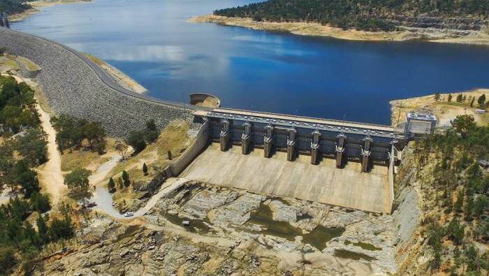 One of today's letter writers says raising the wall at Wyangala Dam is not the best way to increase water security in the Lachlan Valley.