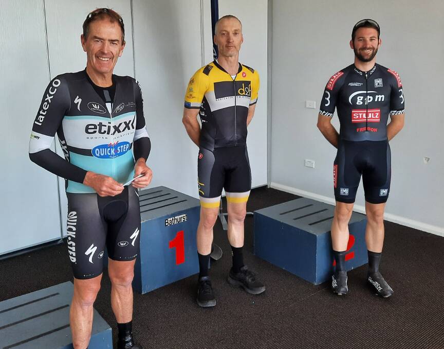 Cowra's Jeremy Ryan (centre) took out the Bathurst Cycling Club time trial on the weekend from Craig Hutton (right) and Mark Windsor (left).