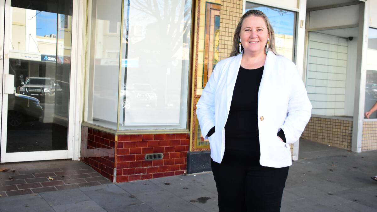 Cowra Council candidate Sharon D'Elboux said filling empty shopfronts in Kendal Street will be one of her priorities. Photo: Kelsey Sutor 
