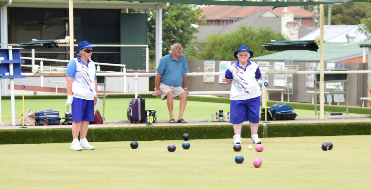 There will be no women's bowls on March 3 and 5 due to the Men's Festival Fours. 