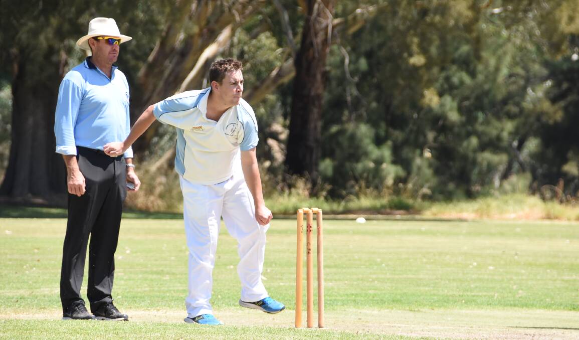 Al Lovett picked up two wickets in Bowling Club's win against Canowindra.