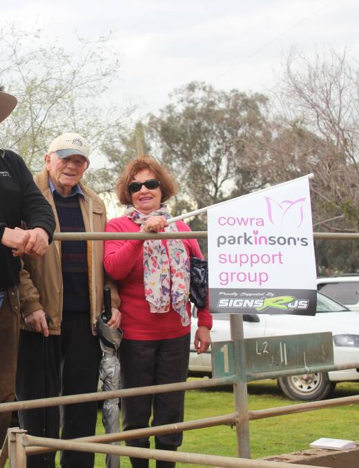 Cowra Parkinson’s Support Group Members Barry and Carole Doyle.