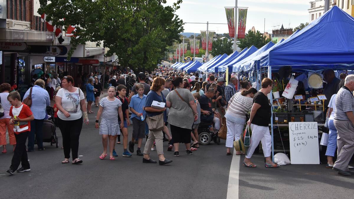 Upwards of 5000 attendees flock to Cowra's Kendal Street for a magical night.