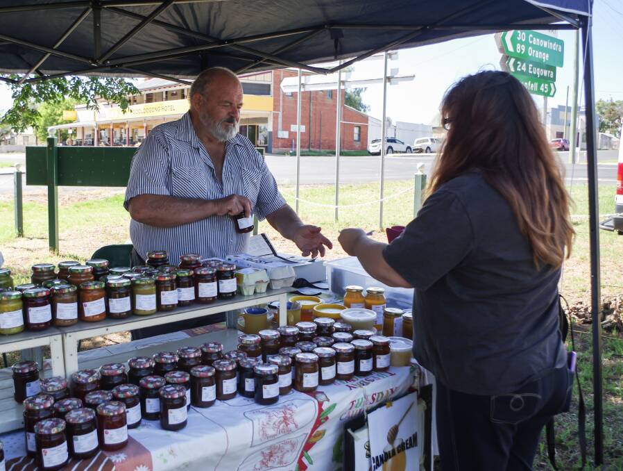 There are plenty of jams and produce on offer at the Gooloogong Log Cabin Markets.