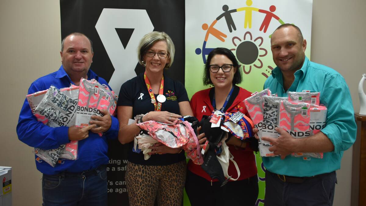 Road Boss Rally founder Jamie Lawson, CINC manager Fran Stead, Trish Gundersen and GIVIT's NSW Drought Manager Scott Barrett with GIVIT's latest donation.