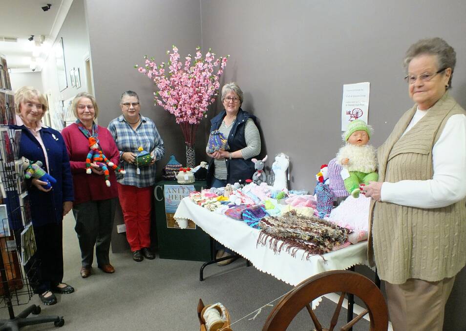 Craft and Spinners Display in the Visitors Centre:  From left - Robyn Lazaroff, Lucy Cunningham, Ann Bush, Belinda Bryant and Robin Densmore on the right.