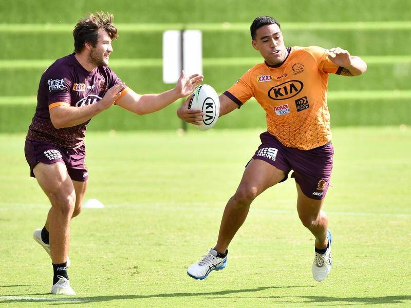 Brisbane's Joe Ofahengaue (r) is keen to make amends after a rollercoaster start to 2020.