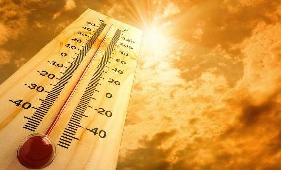 FORECASTS: The Central West will be hotter and drier during the next three months when compared to the long term averages. Photo: FILE