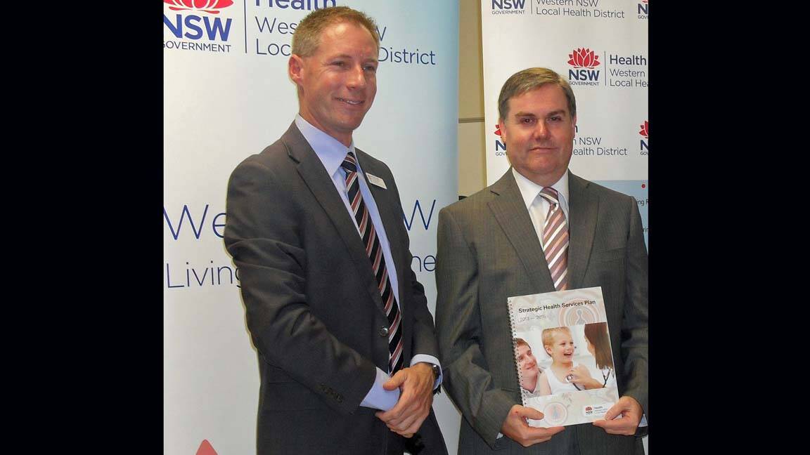 Western Local Health District Cheff Executive Scott McLachlan launches the district's new strategic health plan with Dr Robin Williams.